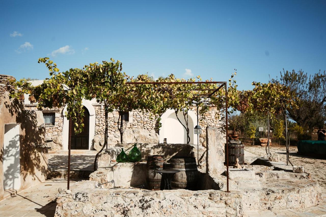 فيلا سبيكتشيولافي Trulli Dell'Angelo المظهر الخارجي الصورة